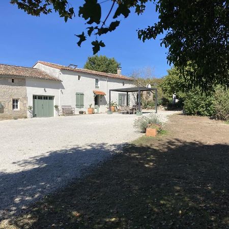 La Ruche Bed and Breakfast Paizay-Naudouin-Embourie Exteriör bild